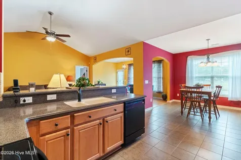 17 Picket Fence Lane Calabash NC 28467