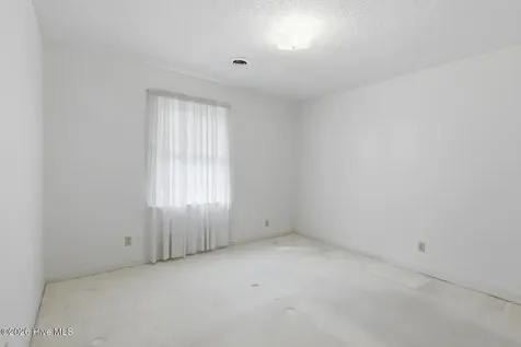 206 Chatham Court Jacksonville NC 28540