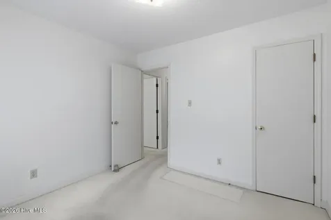 206 Chatham Court Jacksonville NC 28540