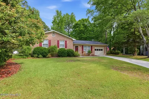 206 Chatham Court Jacksonville NC 28540