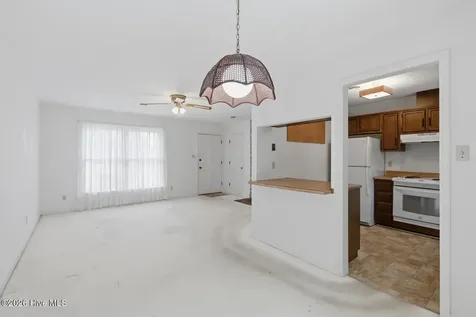 206 Chatham Court Jacksonville NC 28540
