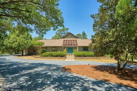 18 Lochdon Court Pinehurst NC 28374