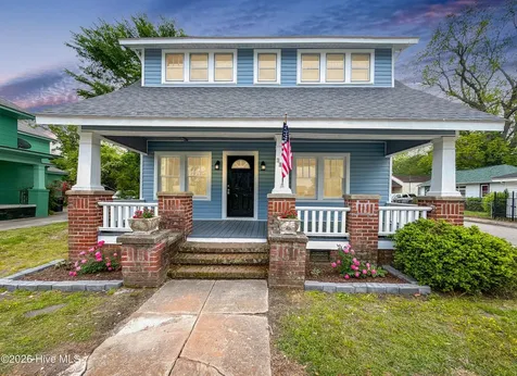 301 Shepard Street Elizabeth City NC 27909