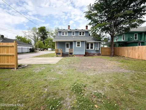 301 Shepard Street Elizabeth City NC 27909