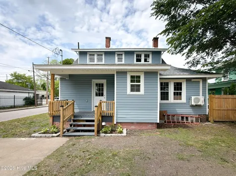 301 Shepard Street Elizabeth City NC 27909