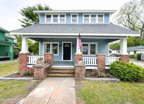 301 Shepard Street Elizabeth City NC 27909