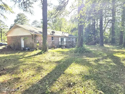 513 Birchwood Court Jacksonville NC 28546