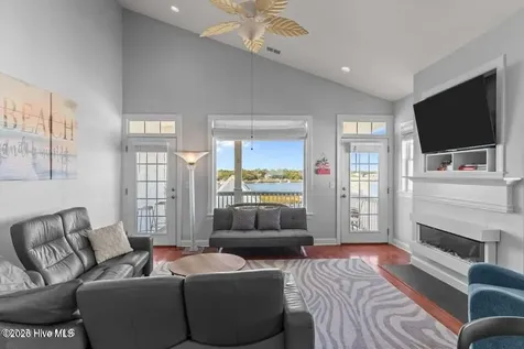1102 Canal Drive Carolina Beach NC 28428
