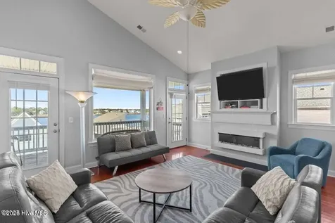 1102 Canal Drive Carolina Beach NC 28428