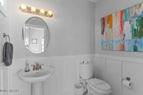 1102 Canal Drive Carolina Beach NC 28428