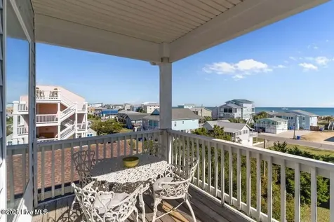 1102 Canal Drive Carolina Beach NC 28428