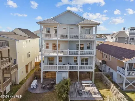 1102 Canal Drive Carolina Beach NC 28428