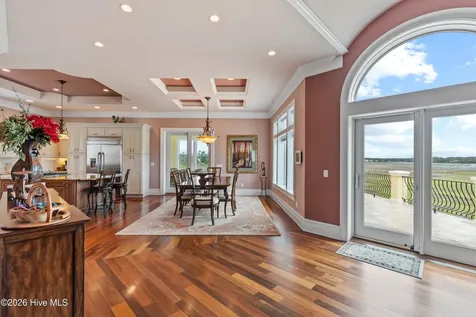 2541 Mariners Way SE Southport NC 28461