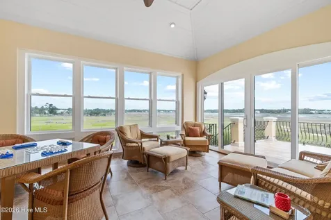 2541 Mariners Way SE Southport NC 28461