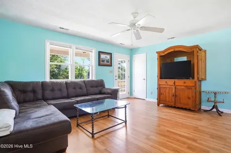 109 Gull Drive Sneads Ferry NC 28460