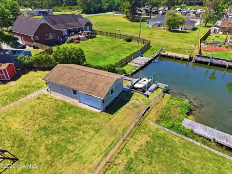 109 Gull Drive Sneads Ferry NC 28460