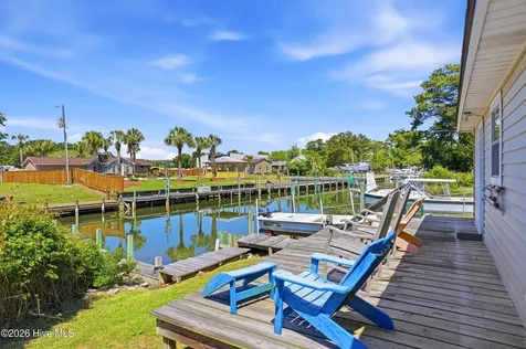 109 Gull Drive Sneads Ferry NC 28460