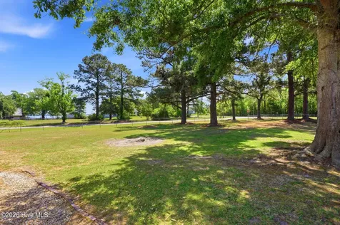 109 Gull Drive Sneads Ferry NC 28460