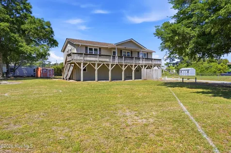 109 Gull Drive Sneads Ferry NC 28460