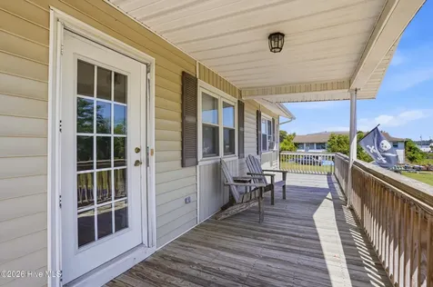 109 Gull Drive Sneads Ferry NC 28460