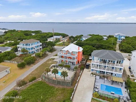 100 9th Street Emerald Isle NC 28594