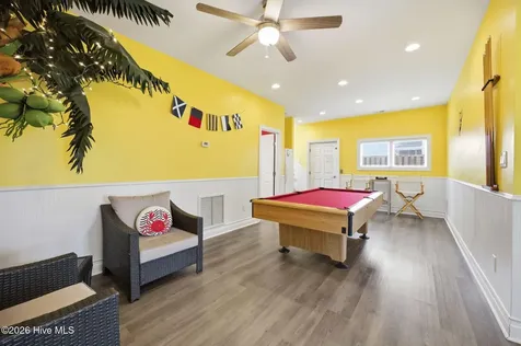 100 9th Street Emerald Isle NC 28594