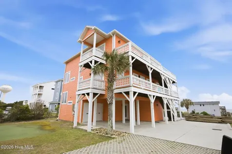 100 9th Street Emerald Isle NC 28594
