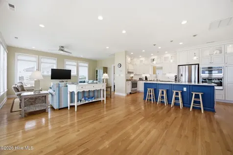 100 9th Street Emerald Isle NC 28594