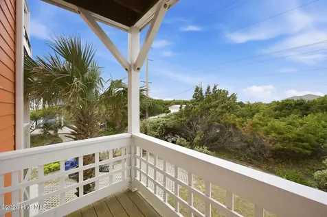 100 9th Street Emerald Isle NC 28594