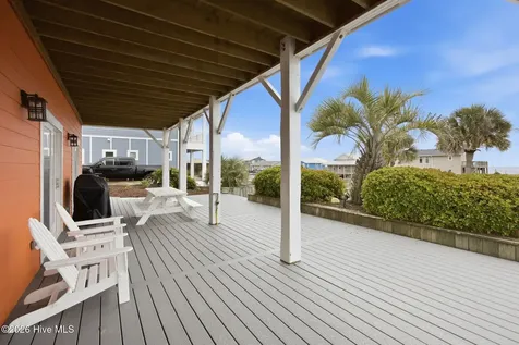 100 9th Street Emerald Isle NC 28594