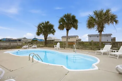 100 9th Street Emerald Isle NC 28594