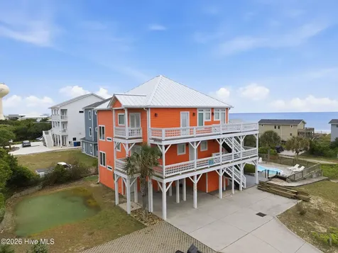 100 9th Street Emerald Isle NC 28594