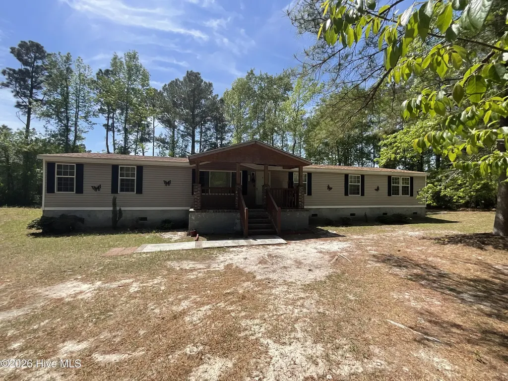 1220 Saint Johns Church Road Hampstead NC 28443