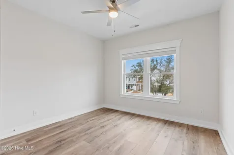 106 NE 41st Street Oak Island NC 28465