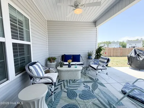 466 Pebble Shore Drive Sneads Ferry NC 28460