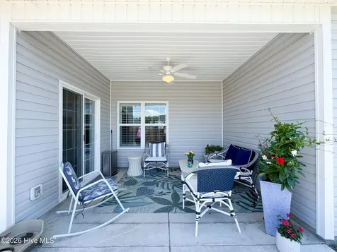 466 Pebble Shore Drive Sneads Ferry NC 28460