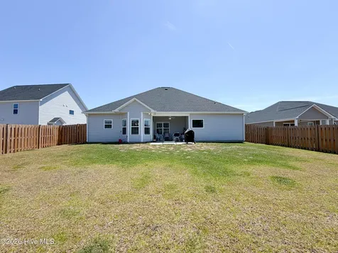 466 Pebble Shore Drive Sneads Ferry NC 28460