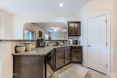 713 Oleander Street Jacksonville NC 28540