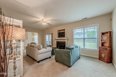 713 Oleander Street Jacksonville NC 28540