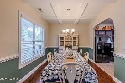 713 Oleander Street Jacksonville NC 28540