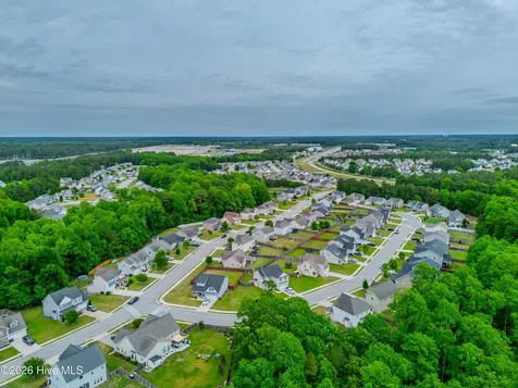 713 Oleander Street Jacksonville NC 28540