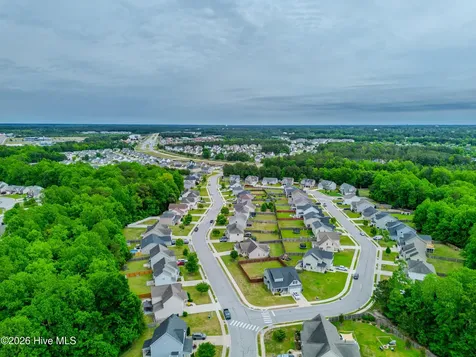 713 Oleander Street Jacksonville NC 28540