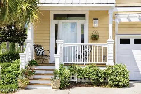 211 River Gate Lane Wilmington NC 28412