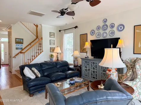 211 River Gate Lane Wilmington NC 28412