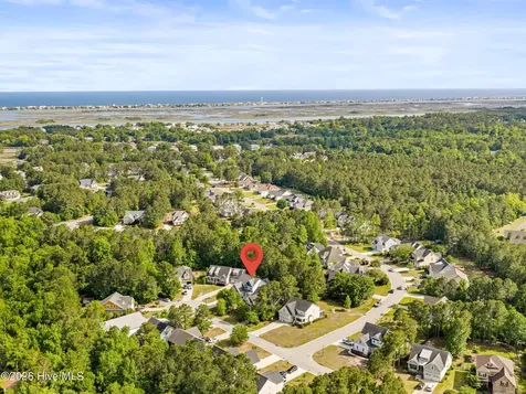 122 Yacht Basin Landing Hampstead NC 28443