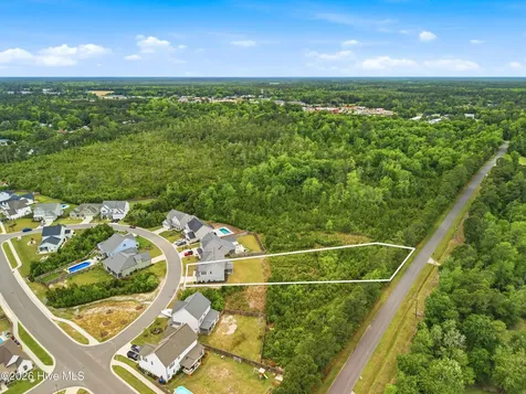 99 W Abaco Way Hampstead NC 28443