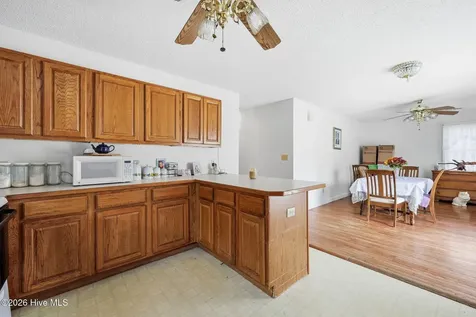 303 Dobbs Street Hertford NC 27944