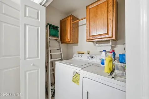 303 Dobbs Street Hertford NC 27944