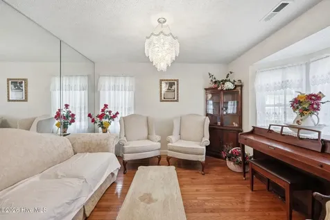 303 Dobbs Street Hertford NC 27944