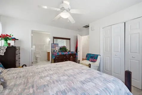 303 Dobbs Street Hertford NC 27944